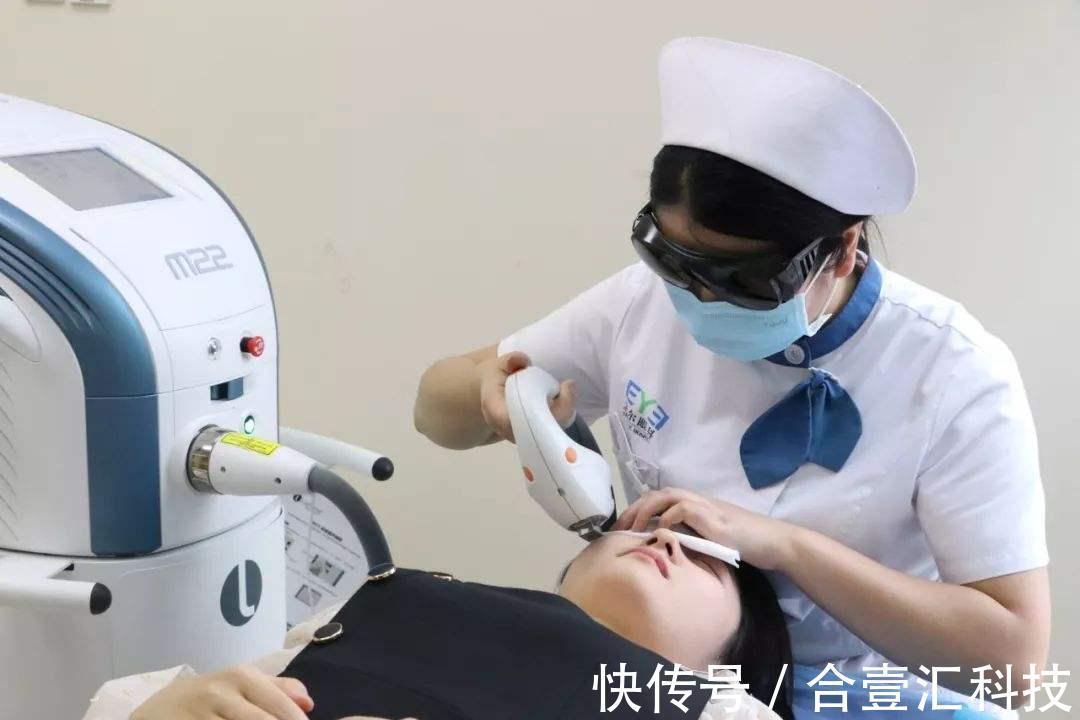 第21批援圭中国医疗队赴中工国际圭亚那医院项目营地义诊(图1)